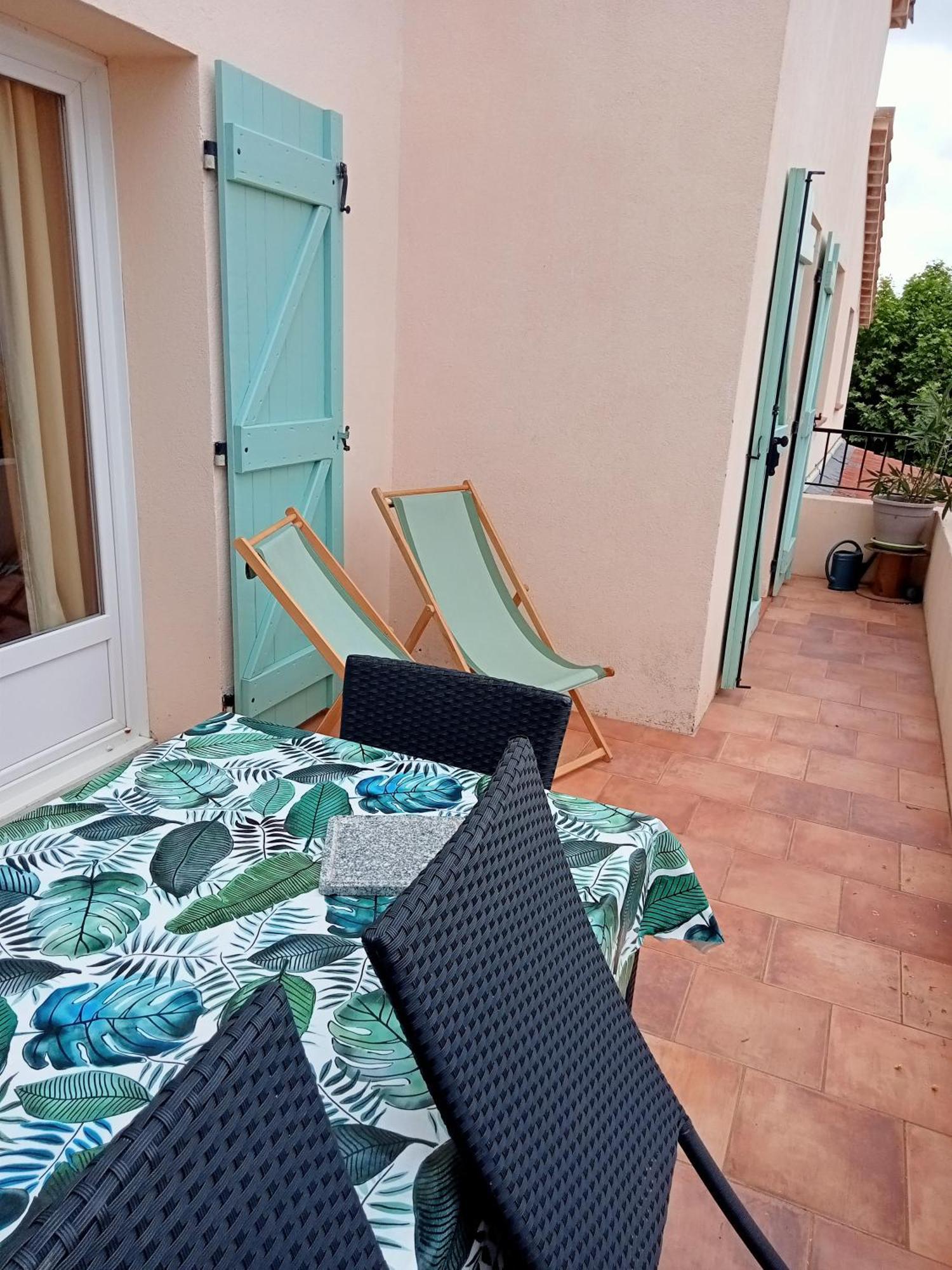 Hauts De Saint Pierre Maison De Ville 3 Chambres, Belle Terrasse ฟายองซ์ ภายนอก รูปภาพ